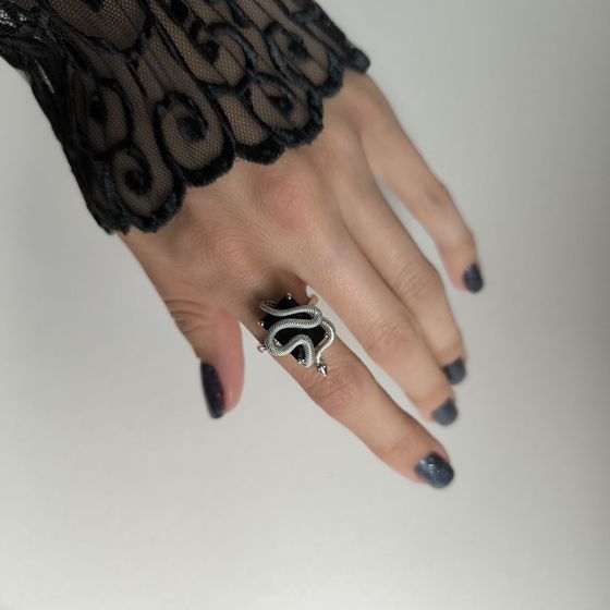 Серебряное кольцо с сапфиром nano 6.14ct