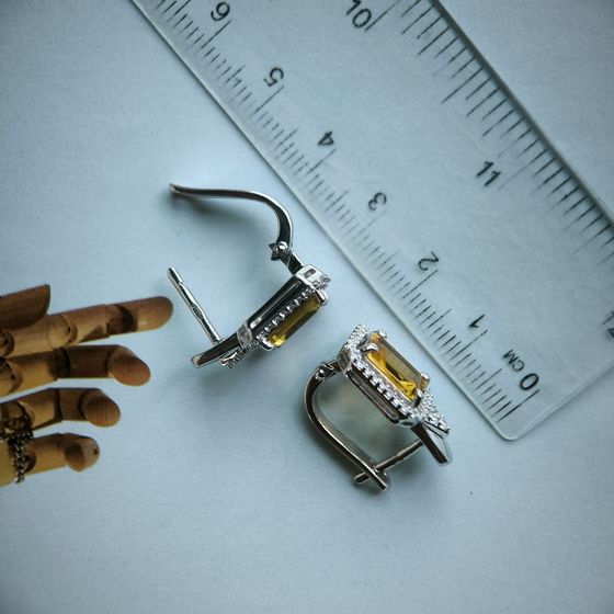 Серебряные серьги с цитрином nano