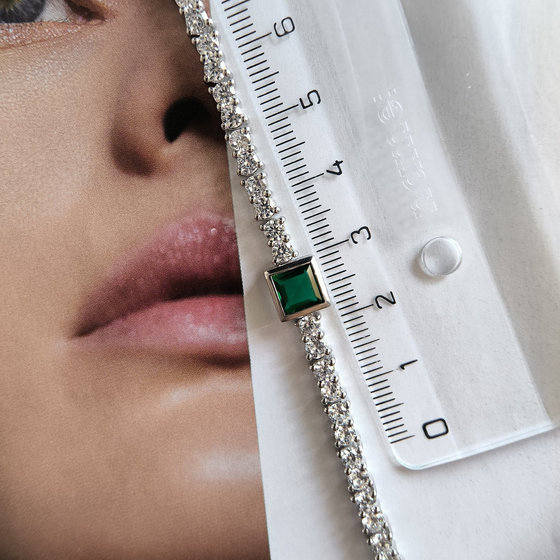 Серебряный браслет с изумрудом nano 9.533ct