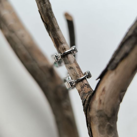 Серебряные серьги с изумрудом nano 8.565ct