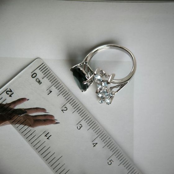 Серебряное кольцо с топазом Лондон Блю 4.703ct, топазом