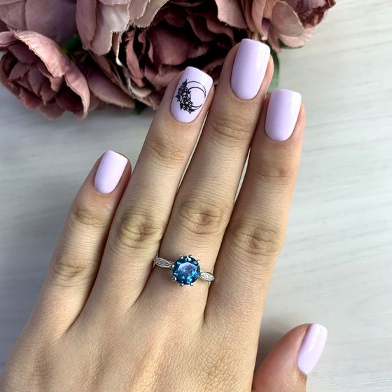 Серебряное кольцо с топазом Лондон Блю 1.629ct