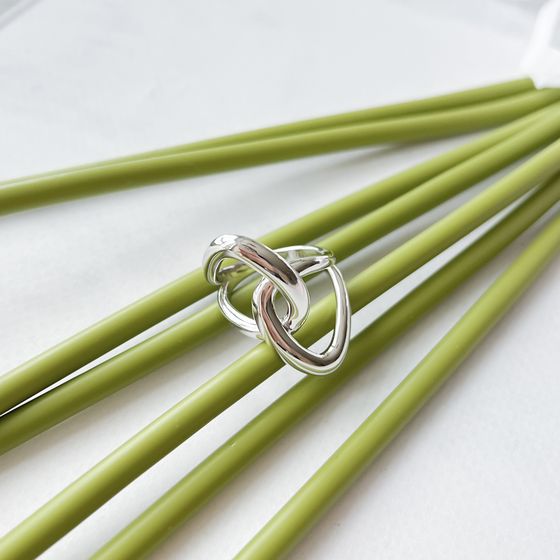 Серебряное кольцо без камней Серебряное кольцо без камней