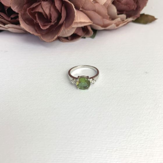 Серебряное кольцо с султанитом 1.94ct