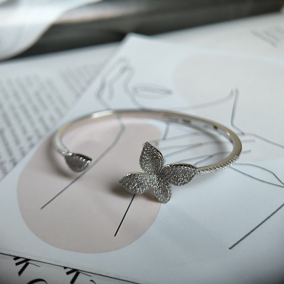 Серебряный браслет с фианитами