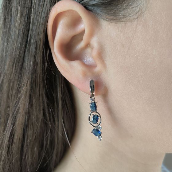 Серебряные серьги с сапфиром nano 2.148ct, фианитами