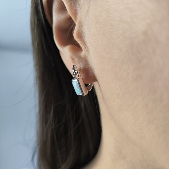 Серебряные серьги с опалом 1ct