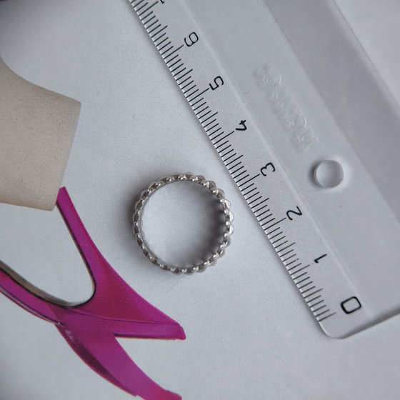 Серебряное кольцо без камней