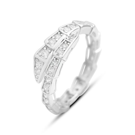 Золотое кольцо с фианитами 0.68ct