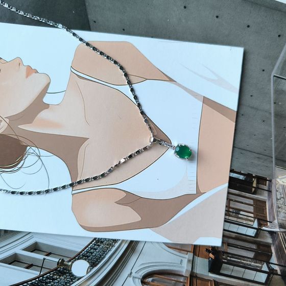 Серебряная подвеска с агатом