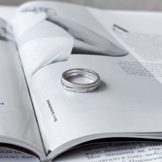 Серебряное кольцо с фианитами