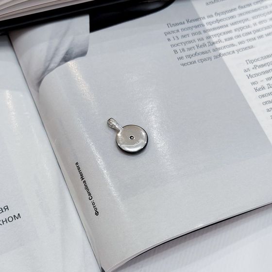 Серебряная подвеска с керамикой, фианитами Серебряная подвеска с керамикой, фианитами