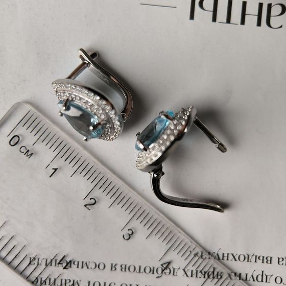 Серебряные серьги с топазом 5.607ct, фианитами