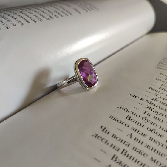 Серебряное кольцо с александритом 8.1ct
