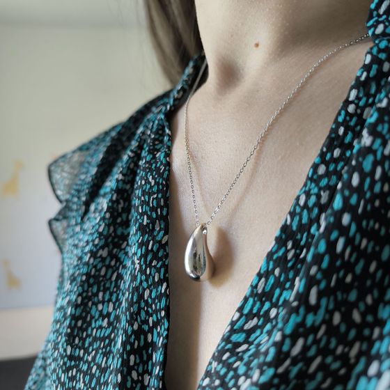 Серебряное колье без камней