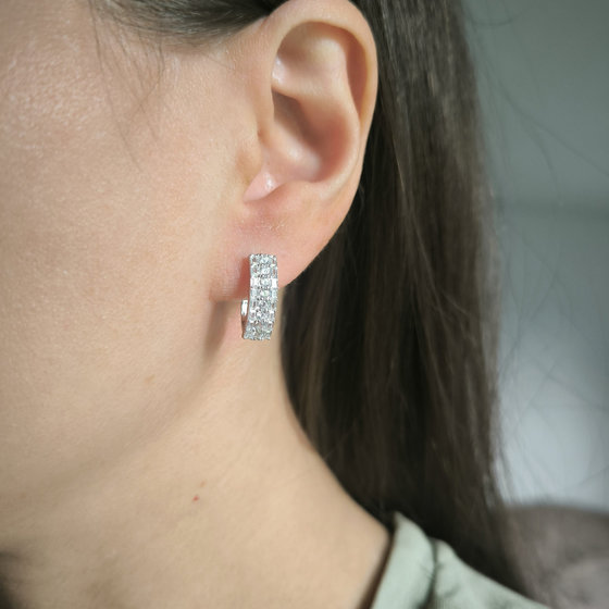 Серебряные серьги с фианитами