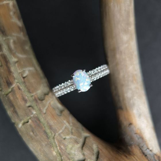 Серебряное кольцо с опалом 0.623ct