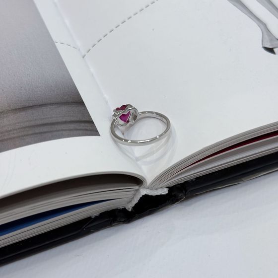 Серебряное кольцо с рубином 1.055ct