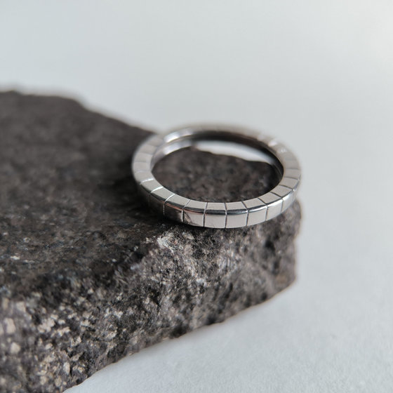 Серебряное кольцо с фианитами