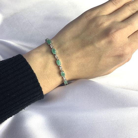 Серебряный браслет с изумрудом 6.493ct