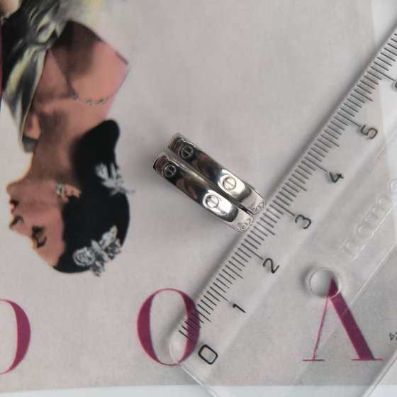 Серебряное кольцо без камней