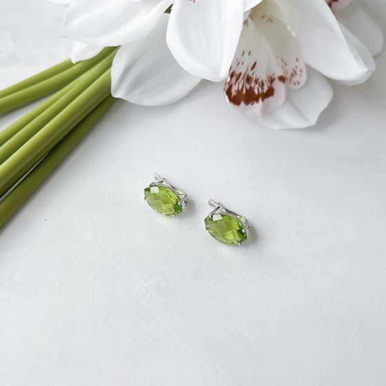 Серебряные серьги с хризолітом 12.175ct