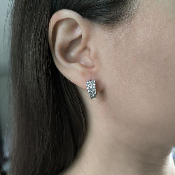 Серебряные серьги с фианитами