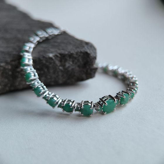 Серебряный браслет с изумрудом 7.303ct