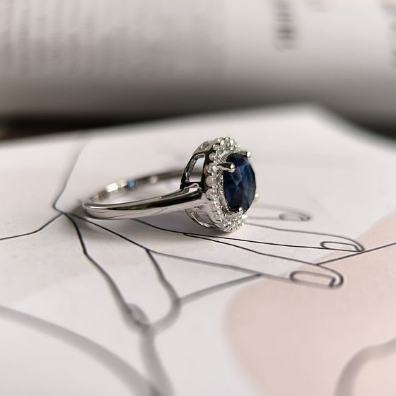 Серебряное кольцо с сапфиром nano 1.887ct