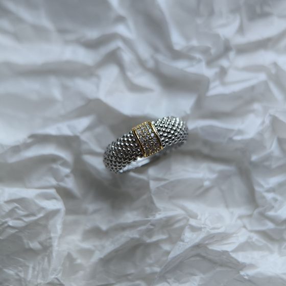 Серебряное кольцо с фианитами