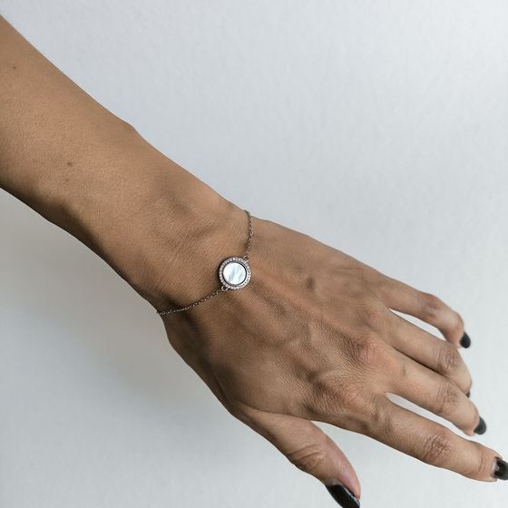 Серебряный браслет с перламутром, фианитами