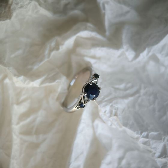 Серебряное кольцо с сапфиром 1.188ct