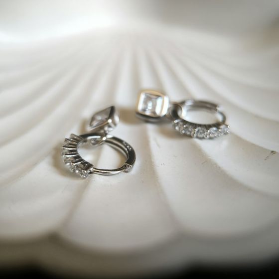 Серебряные серьги с фианитами