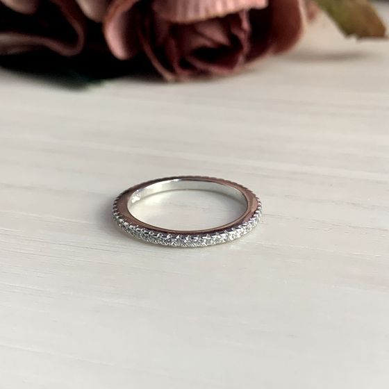 Серебряное кольцо с фианитами