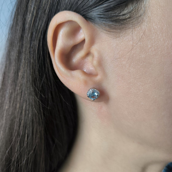 Серебряные серьги с топазом 1.608ct, фианитами