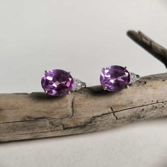 Серебряные серьги с александритом 11.793ct, фианитами