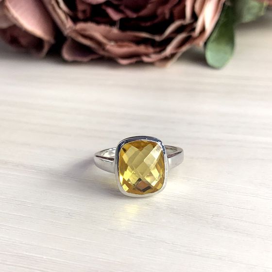 Серебряное кольцо с цитрином nano 4.78ct