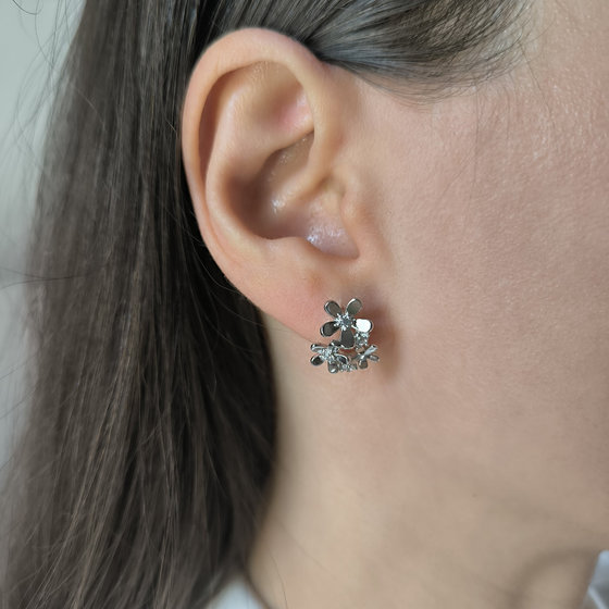 Серебряные серьги с фианитами