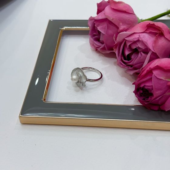 Серебряное кольцо с жемчугом, перламутром