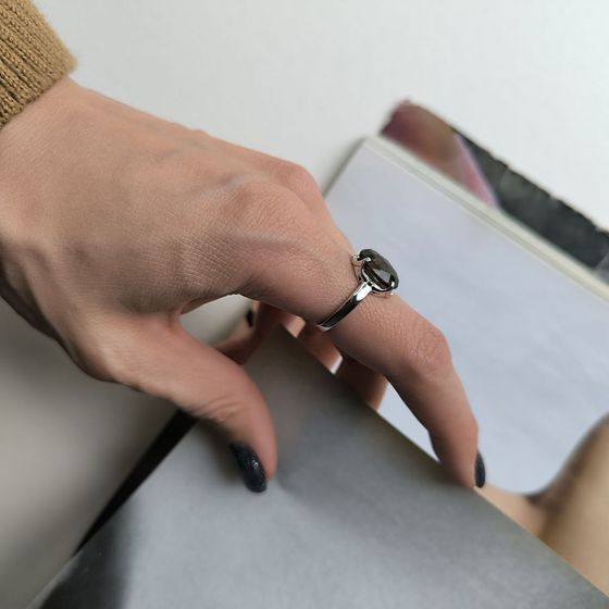 Серебряное кольцо с раухтопазом (дымчатым кварцем) 4.788ct