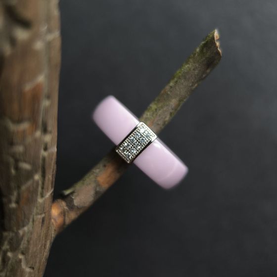 Серебряное кольцо с керамикой