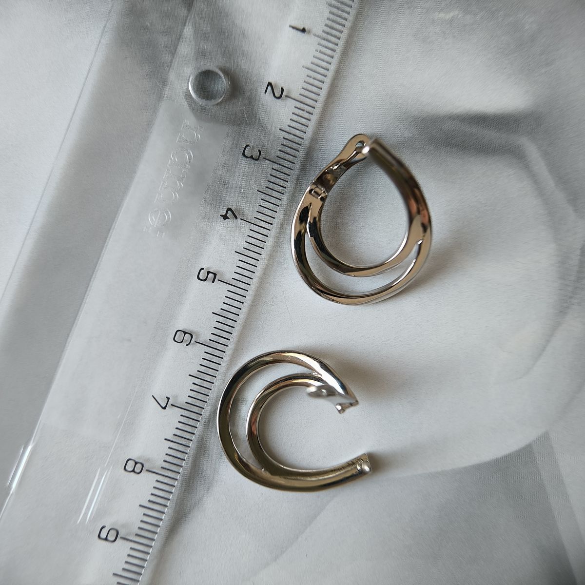 Серебряные серьги без камней