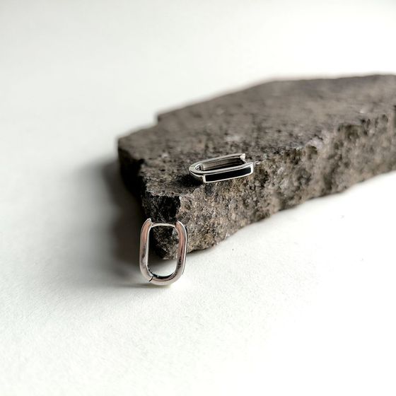 Серебряные серьги с емаллю