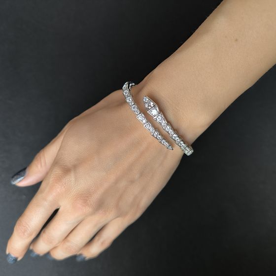 Серебряный браслет с фианитами