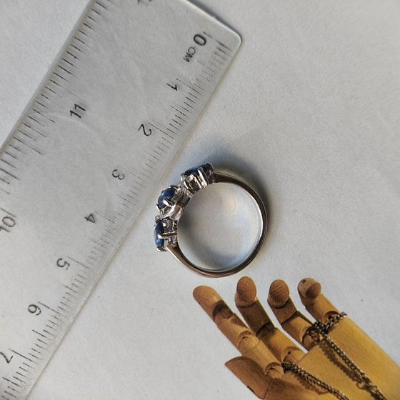 Серебряное кольцо с сапфиром nano 1.05ct