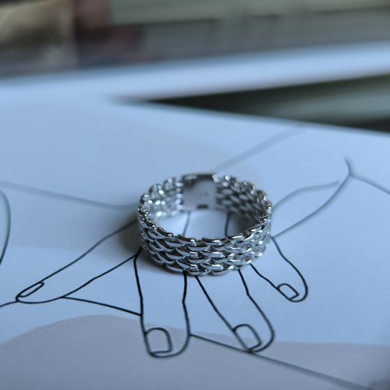 Серебряное кольцо без камней