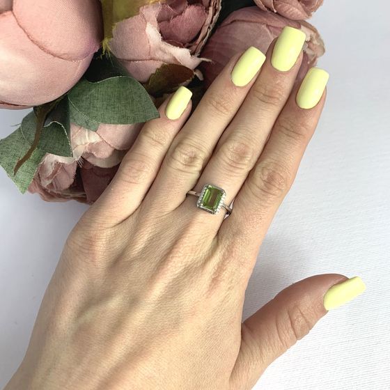 Серебряное кольцо с султанитом 1.916ct