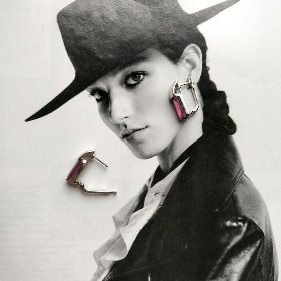 Серебряные серьги с рубином 3.844ct