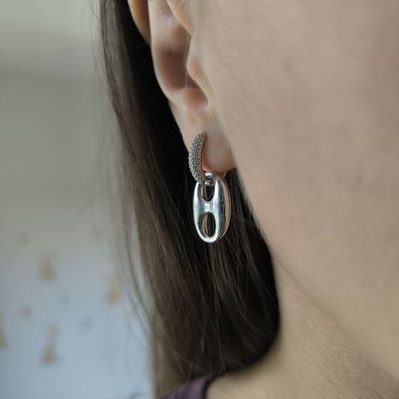 Серебряные серьги с фианитами