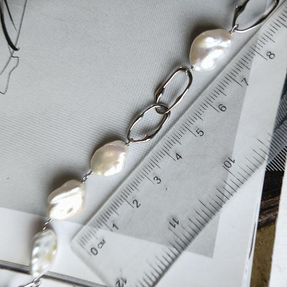 Серебряный браслет с жемчугом барочным